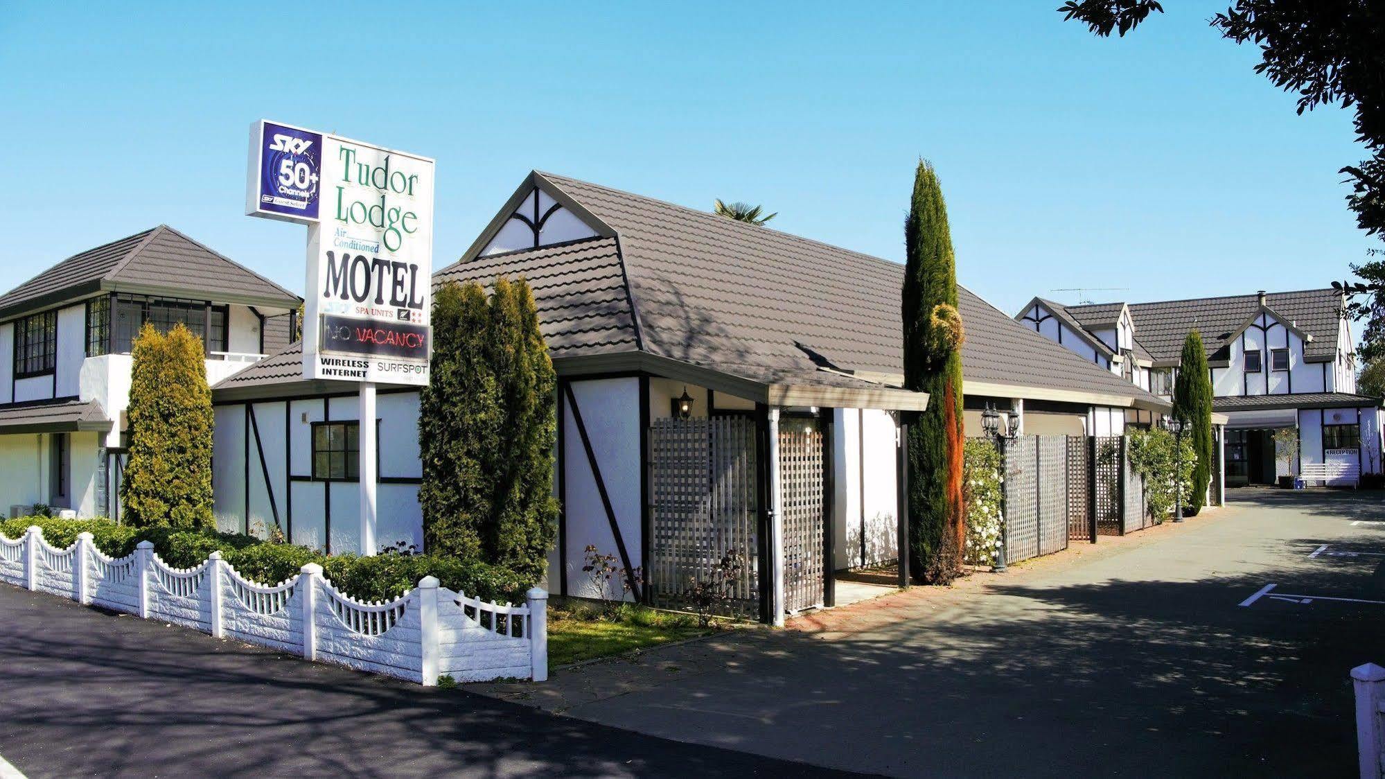 Tudor Lodge Motel Nelson Exteriér fotografie